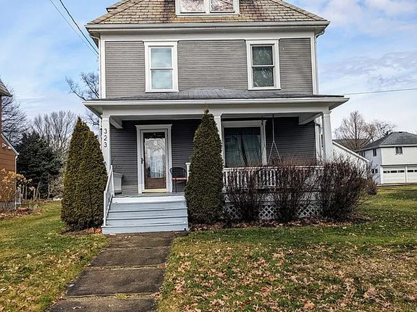 323 Bessemer Ave, Grove City, PA 16127