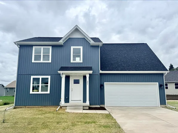 351 Wild Rose Way #39, Stoughton, WI 53589