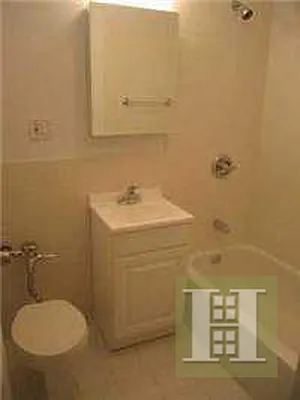 Rented by Halstead Real Estate | media 28