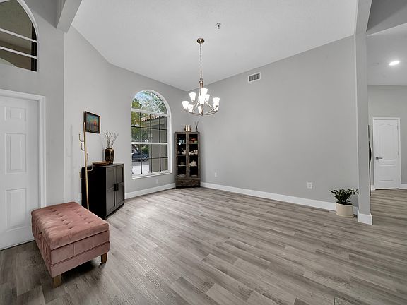 5th image of 1342 NW 104th Drive