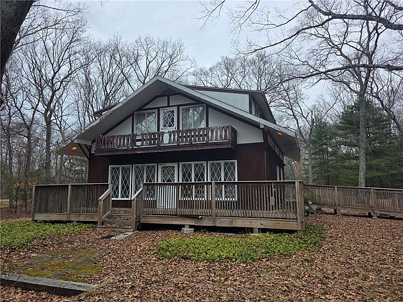 2nd image of 324 Byron Randall Rd