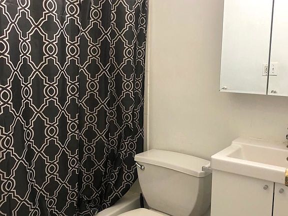 5th image of 366 W 52nd St #1AX