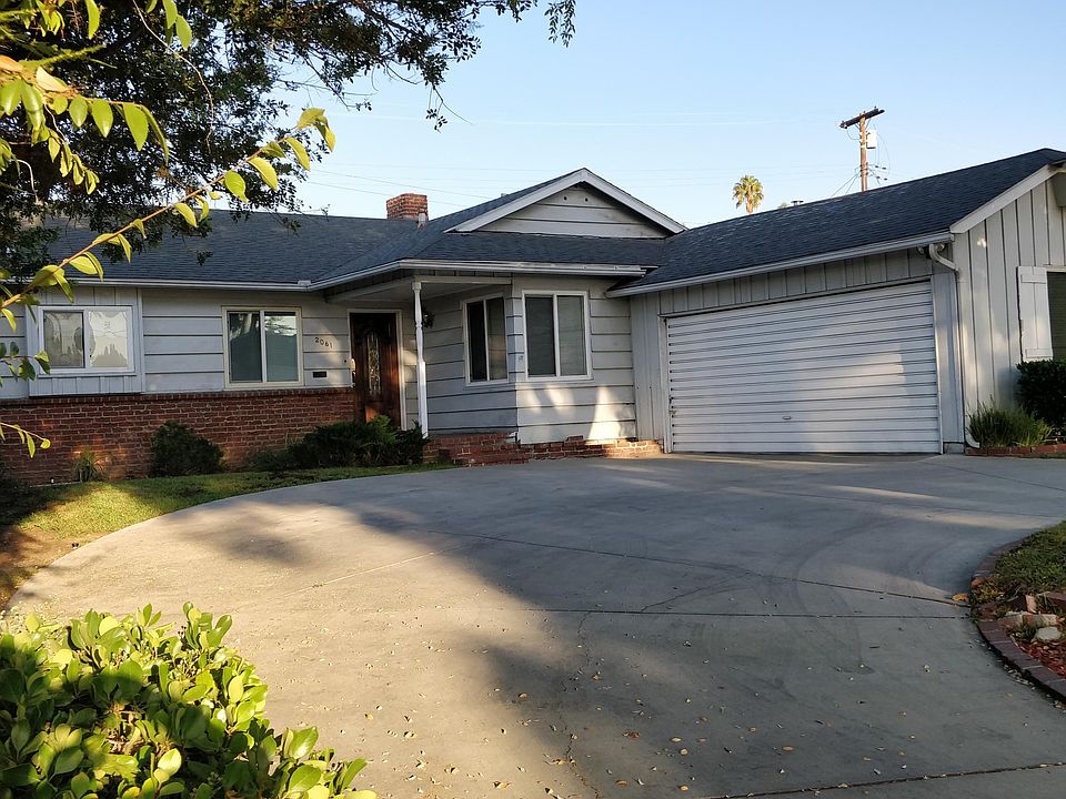 1st image of 2061 Fremont Ave