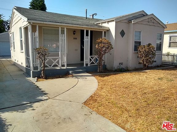2nd image of 720 W 104th Pl