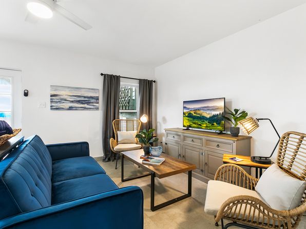 113 W Sunny Isle Dr #3
