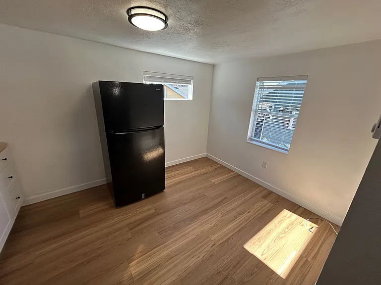 Welcome to 621 S Cannon Apartments! — Photo 32