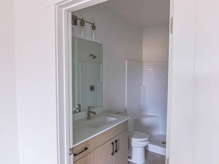 415 W Old Mill Rd #2 — Photo 12