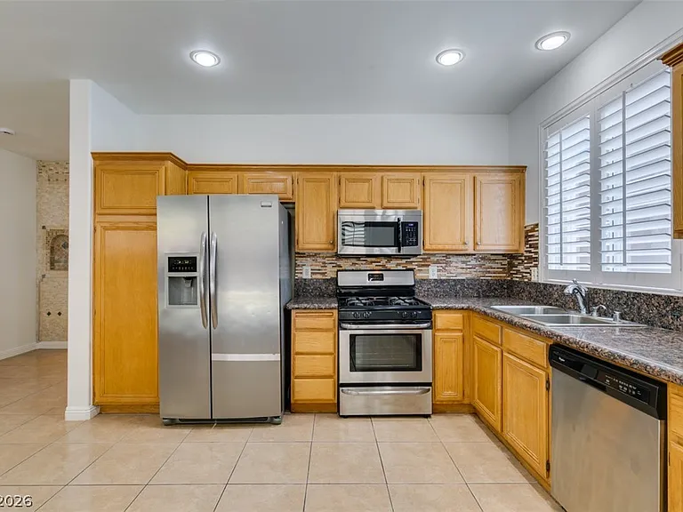 10513 Shanna Trellis Ave — Photo 26