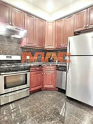 Rented by MAC Realty NY