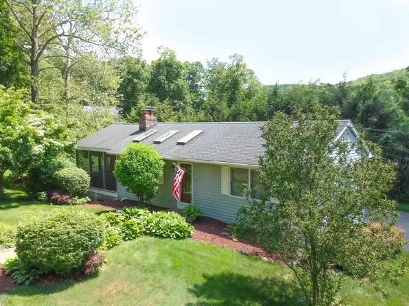 5 Lenape Trail, Southbury, CT 06488
