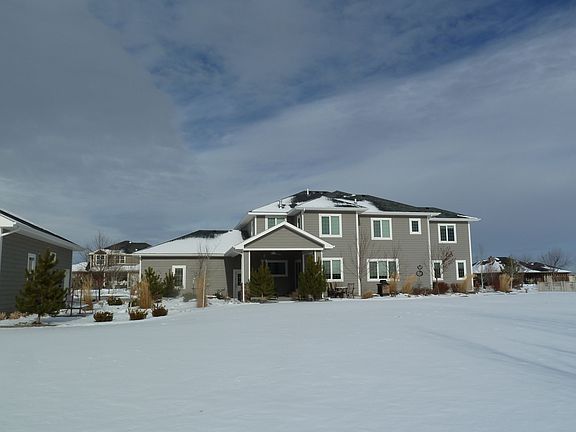 2nd image of 5302 Blue Heron Dr