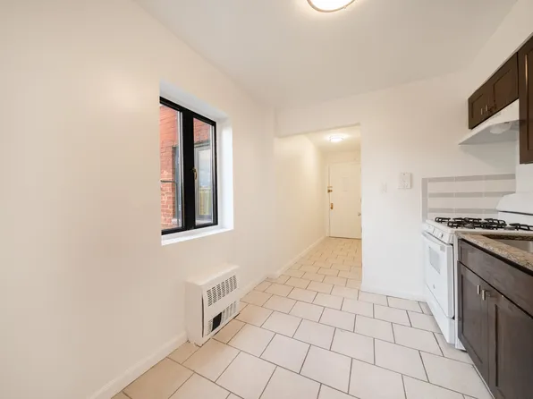 147-49 72nd Drive image 5 of 8