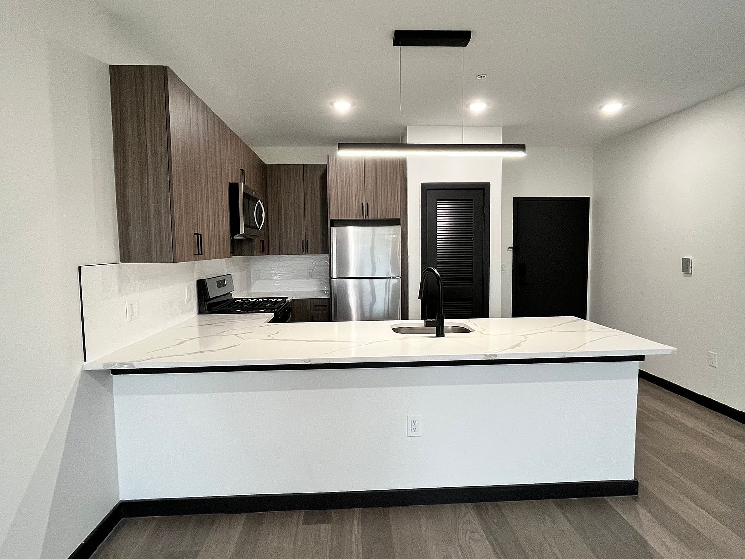 138 Mallory Ave #305, Jersey City, NJ 07304 | Zillow