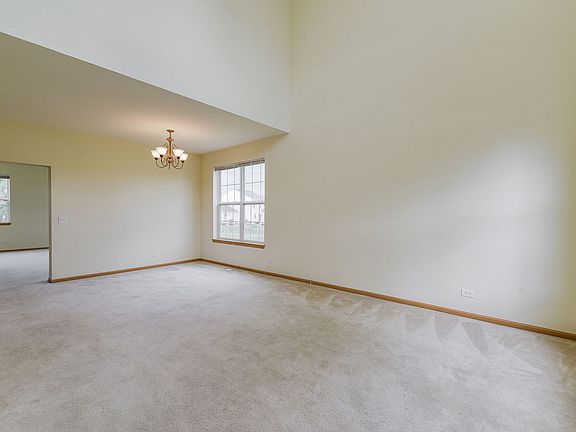 3rd image of 1834 Westridge Pl