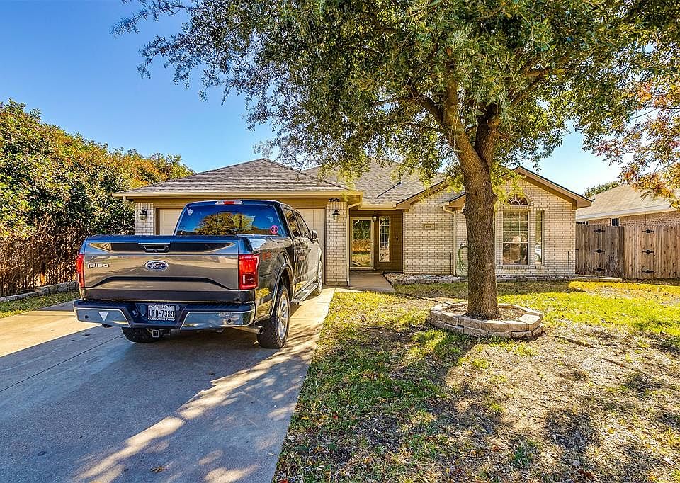 1st image of 603 Meadowbrook Dr
