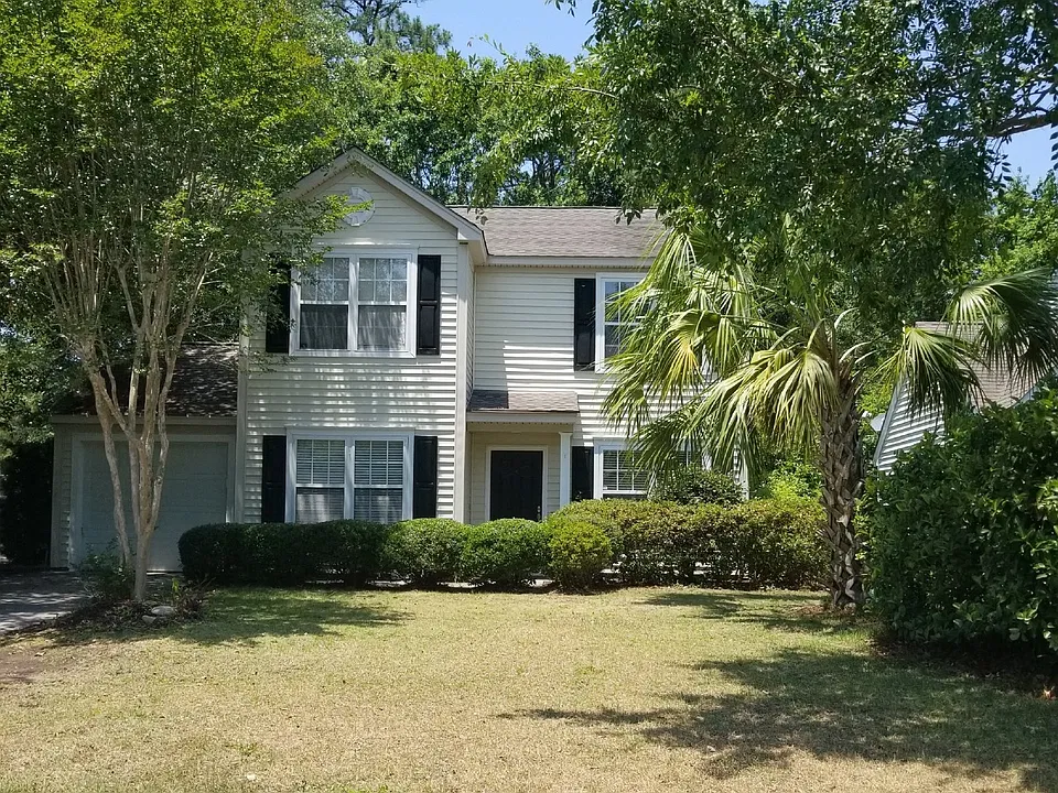 162 Lake Linden Dr
