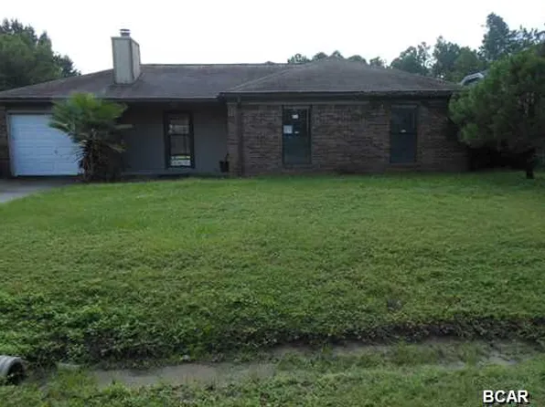 7748 Betty Louise Dr, Panama City, FL 32404
