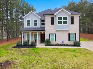 3497 Tiffany Cove Dr, Loganville, GA 30052