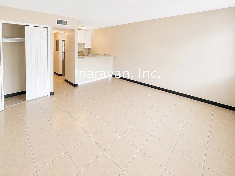 115 Kingston — Photo 3
