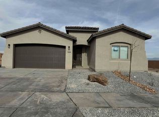 1484 Valle De Colores NW, Los Lunas, NM 87031