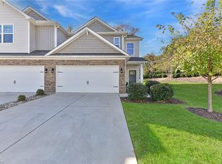 822 Riley Ln, Greensboro, NC 27455