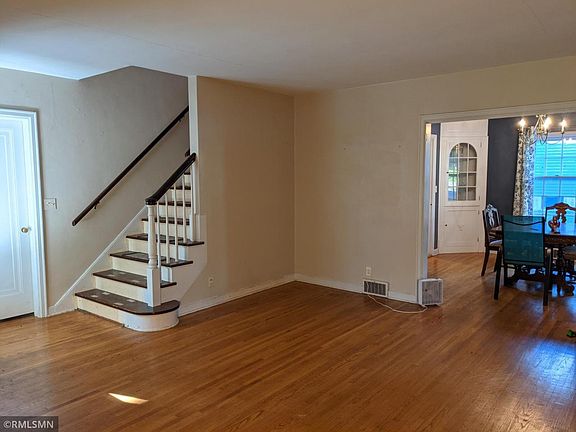 5th image of 518 Greeley St S
