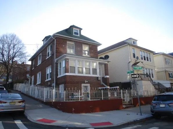 4766 Carpenter Ave, Bronx, NY 10470