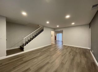 1807 Oak St #1, Santa Monica, CA 90405