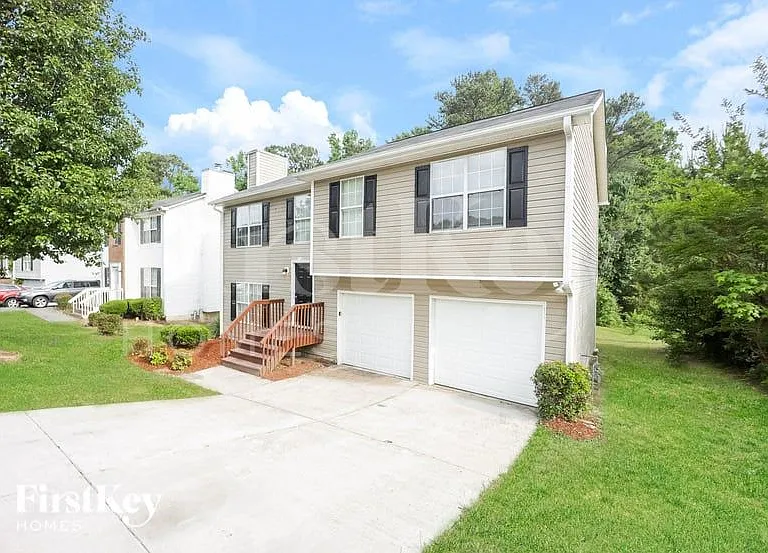 5692 Norman Ct — Photo 3