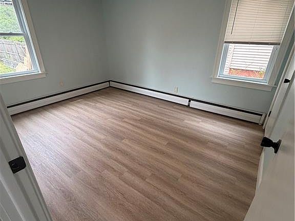 5th image of 70 Whittier Ave