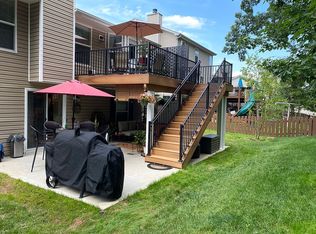 1926 Providence Estate Dr, Wentzville, MO 63385