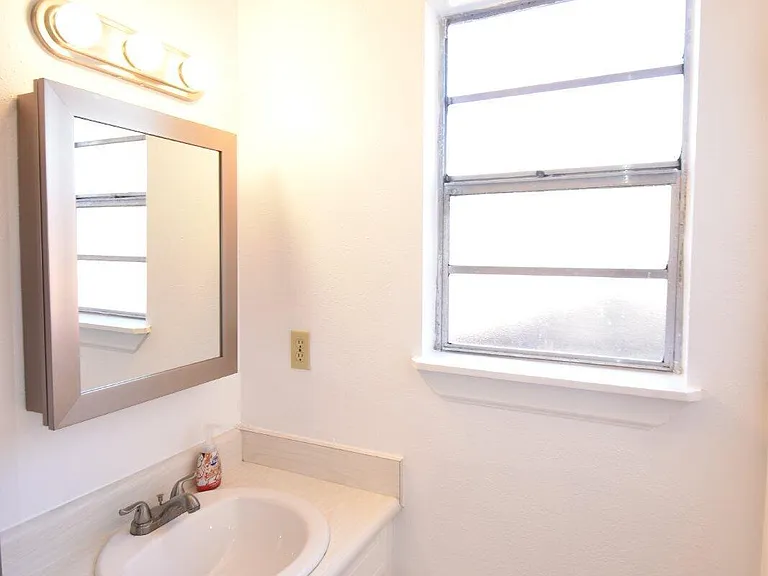 6321 Lance St — Photo 16