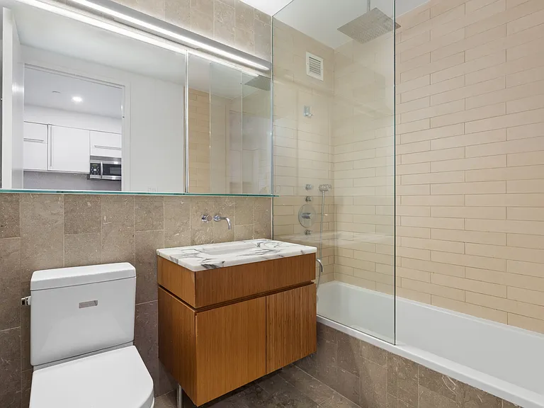 406 W 45th St #4A — Photo 7