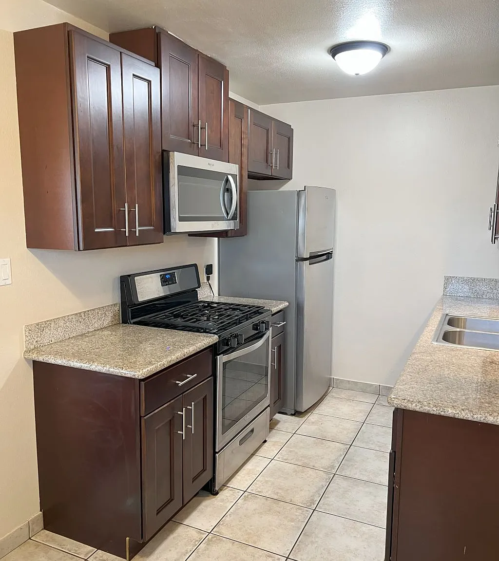 1 bed, 625 sqft, $1,695 — Photo 1