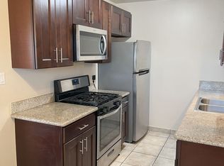 938 Temple Ave APT 8, Long Beach, CA 90804