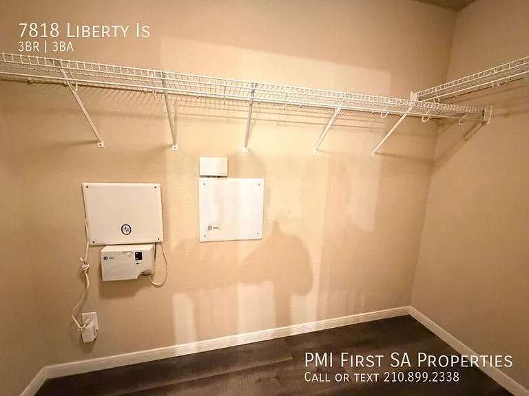7818 Liberty Is — Photo 14