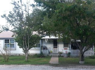 109 Payne Rd, Saint Jo, TX 76265