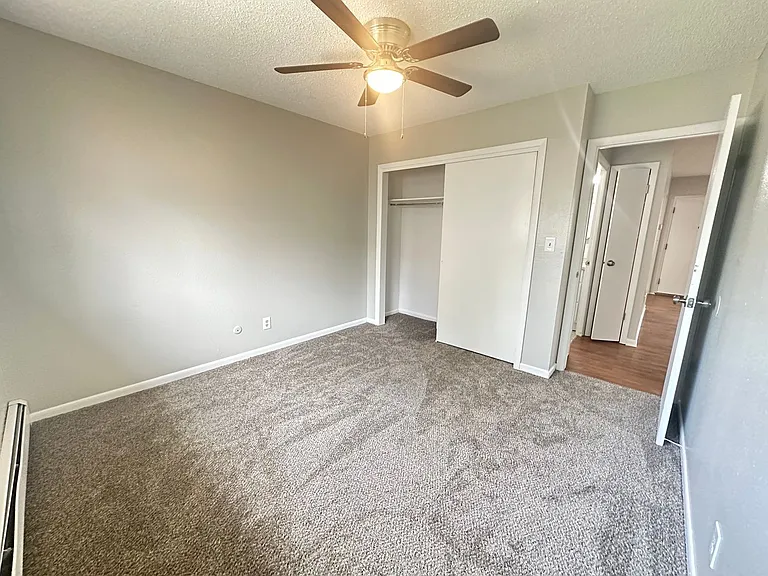 Mead Apartments — Photo 17