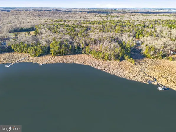 4 Seagrass Court, King George, VA 22485