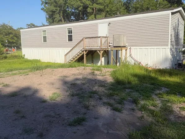 833 Lindbergh Berry Rd, Manteo, NC 27954