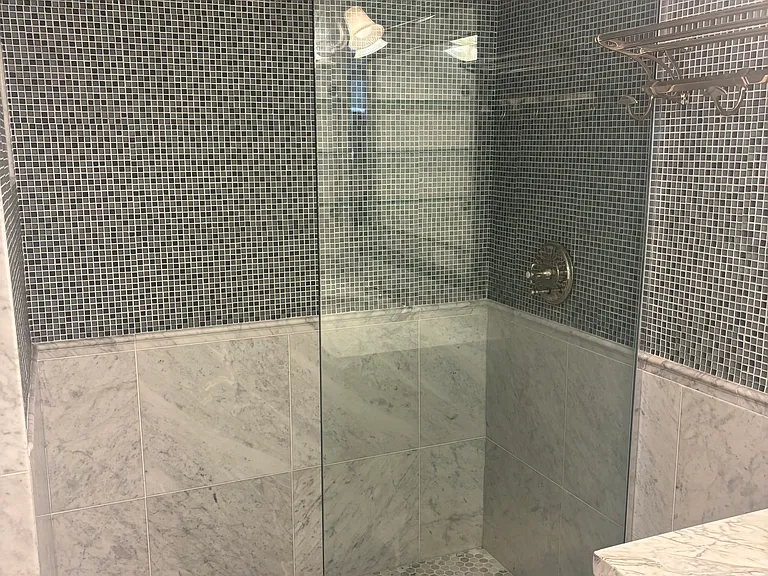 501 Palisades Dr #212 — Photo 3