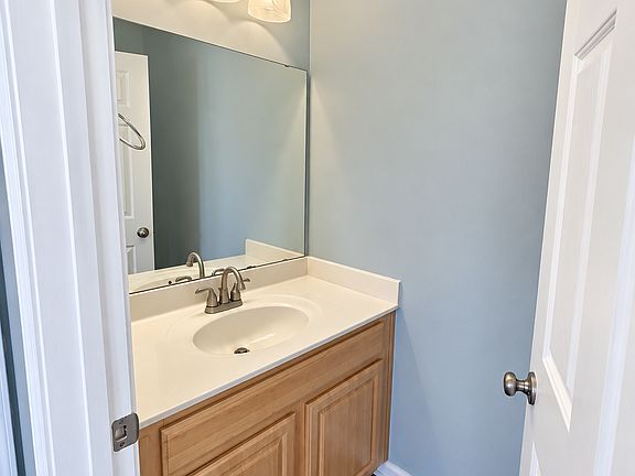 3rd image of 441 S Pickens St