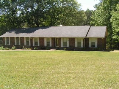 160 Willow Lake Ln, Sharpsburg, GA, 30277