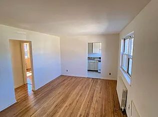 222-21 69th Ave #C, Oakland Gardens, NY 11364