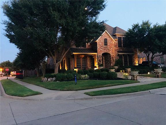 4th image of 2703 Waterfront Dr