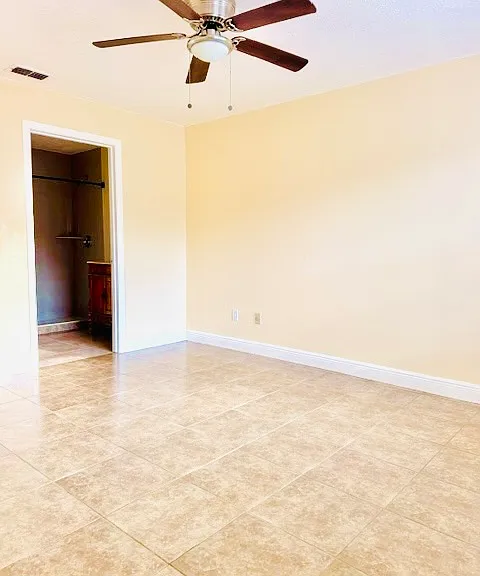 2592 Grassy Point Dr #100 — Photo 8