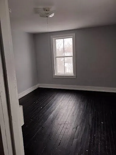 Unit Photo