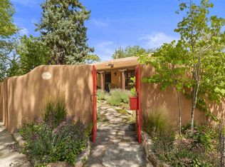 325 Sena St, Santa Fe, NM 87505