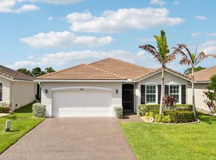 2011 NW Golden Oak Trl, Jensen Beach, FL 34957