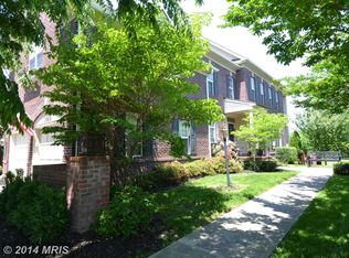 18454 Lanier Island Sq, Leesburg, VA 20176